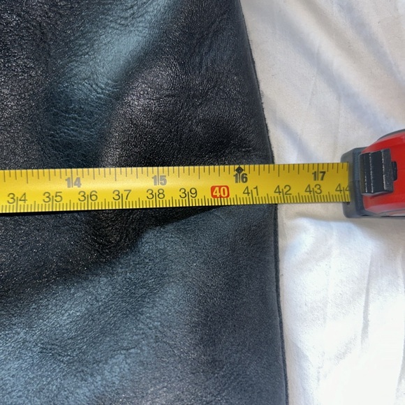 Like new Roots Hobo bag - Picture 8 of 10